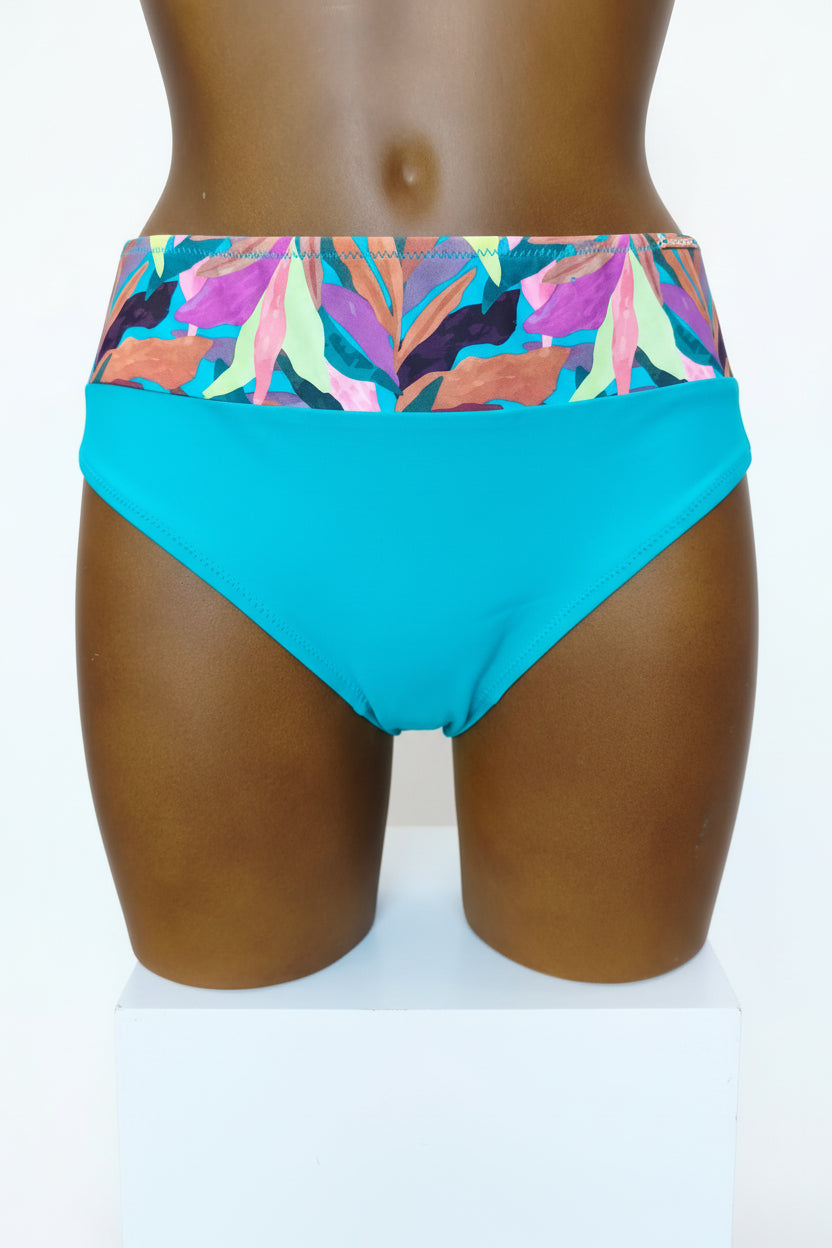 Braga bikini reductora alta hojas