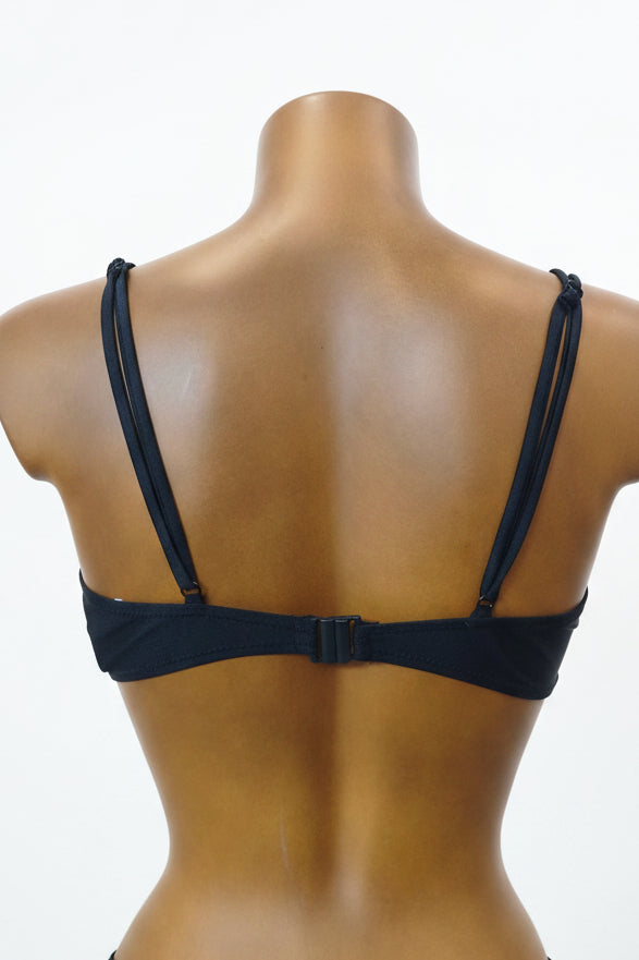 Top bikini triángulo con brillo negro copa B