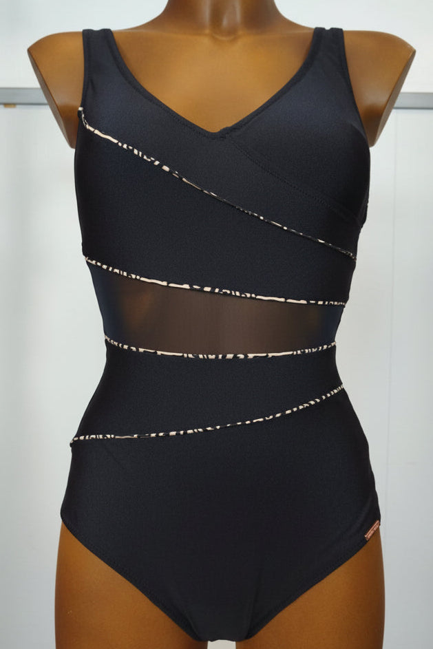Bañador negro moldeador con tul transparente con brillo negro copa B